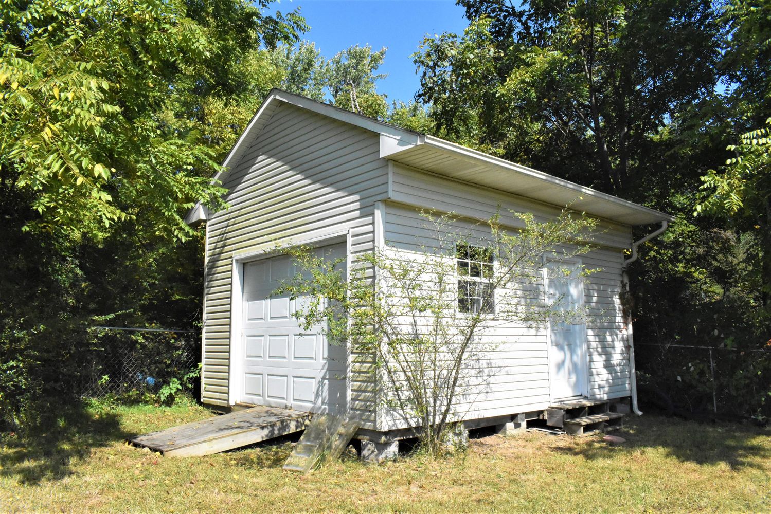 1771 Peavine Rd, Crossville, TN 38571
